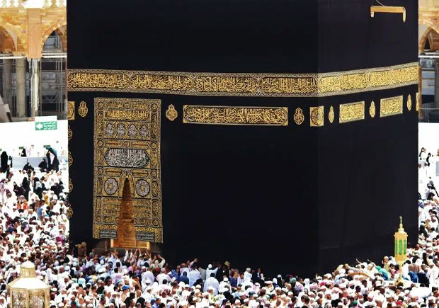 10 Nights 4 Star December Umrah Package