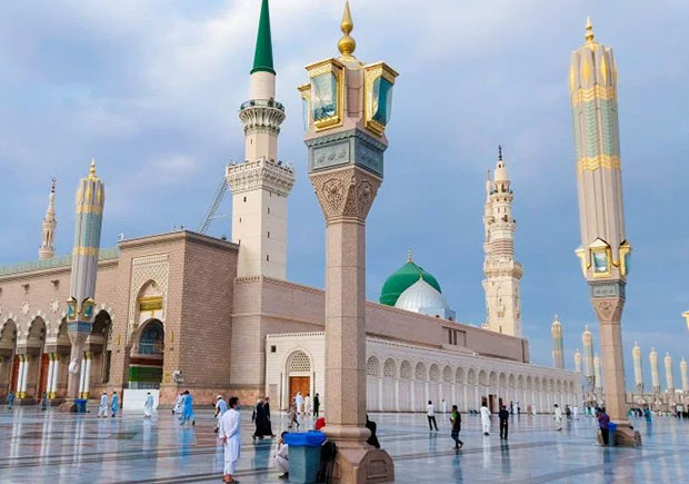 12 Nights 3 Star December Umrah Package