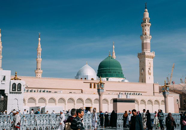 12 Nights 4 Star Umrah Package