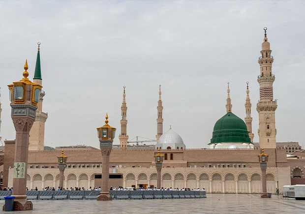 12 Nights 5 Star December Umrah Package